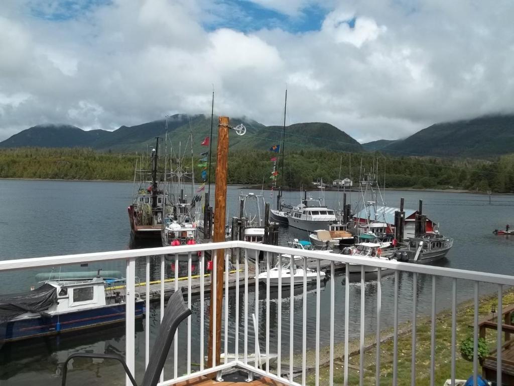 Bayshore Waterfront Inn Ucluelet Zewnętrze zdjęcie