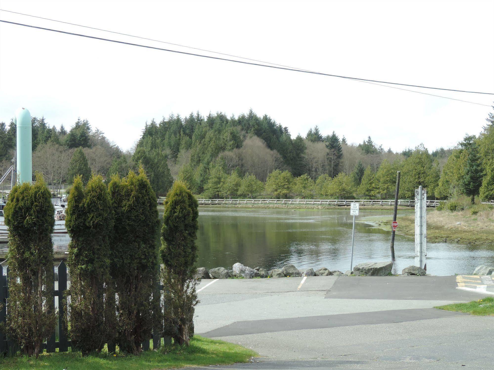 Bayshore Waterfront Inn Ucluelet Zewnętrze zdjęcie